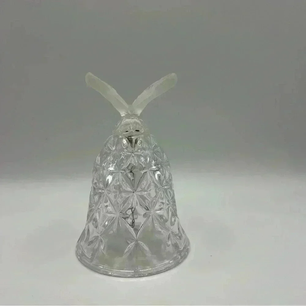 Vintage Crystal Butterfly Bell Hofbaur Germany Frosted 5” Etched - Picture 2 of 5